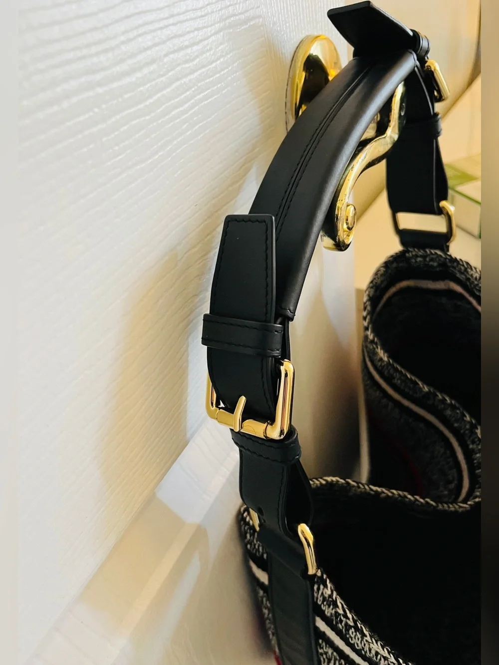 Gorgeous Bucket Bag with leather shoulder strap & Accents! Pristine condition